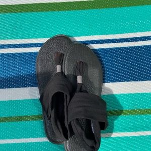 Sanuk’s Yoga Mat Sandal